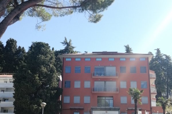 Razpis rednih volitev za dekana UP FT&Scaron; Turistice