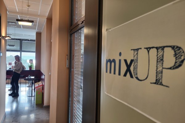 Third university mixUP opens