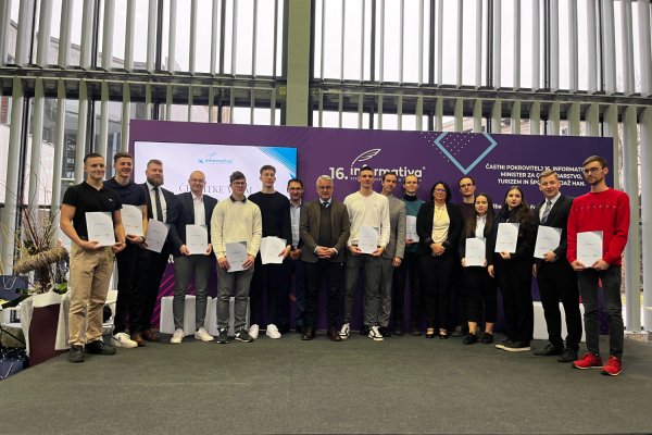  Student Jakob Mlakar Receives Special Minister&rsquo;s Recognition at the Informativa Fair