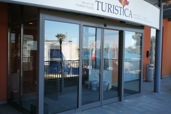 Entrance to the faculty during the summer holidays