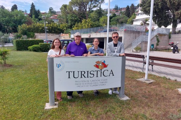 Visit by representatives from Indianapolis 