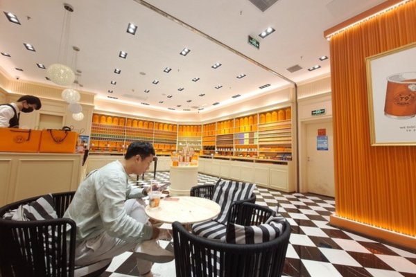 Dr. Irena Weber's guest visit to China