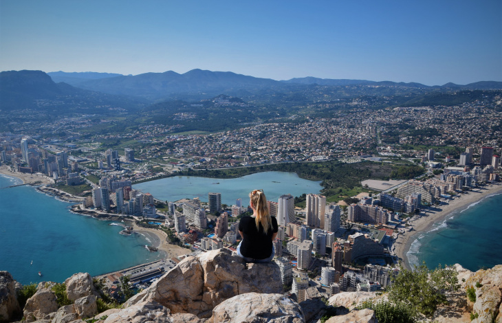 Pod palmami v sončnem Alicanteju