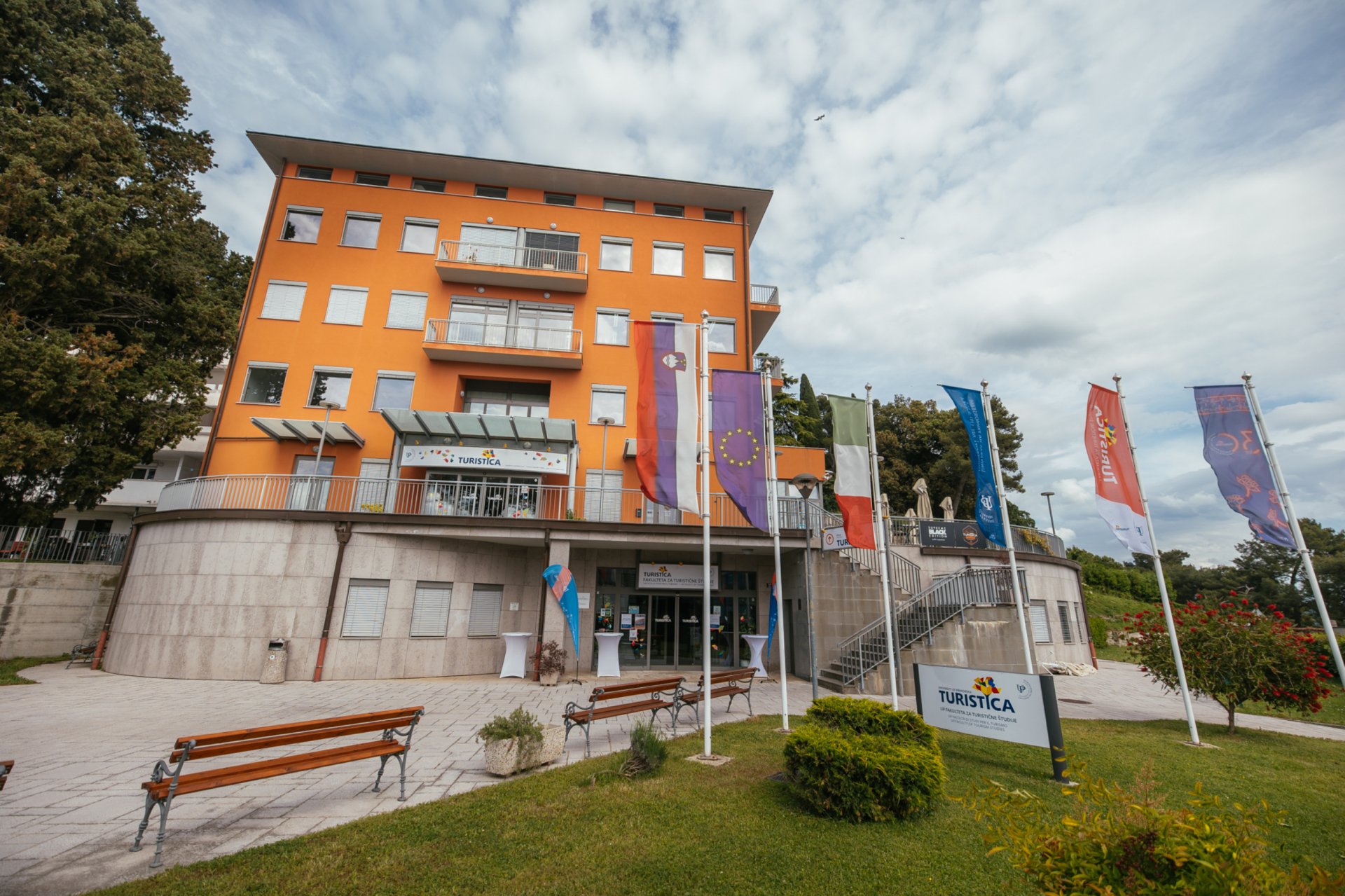 SLIDER Uvodni dnevi